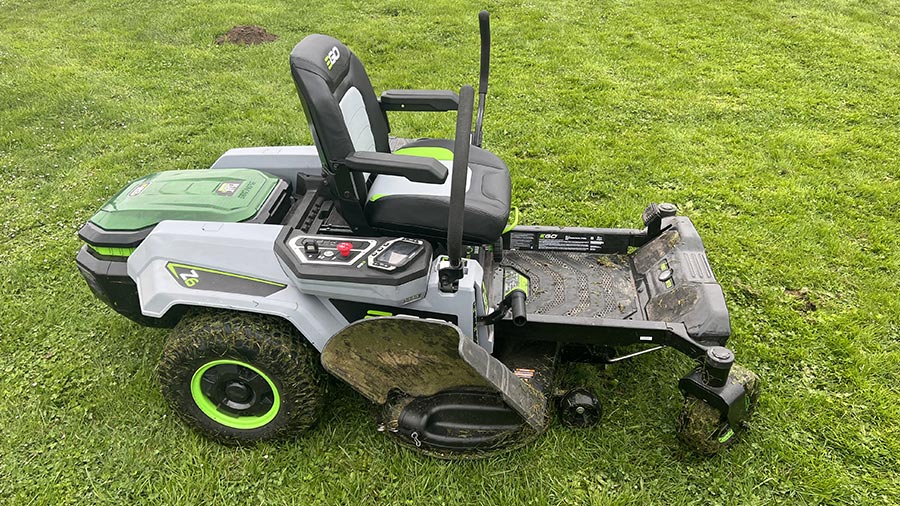 tondeuse autoportée sur batterie Z6 Zéro Turn EGO tondeuse autoportée sur batterie Z6 Zéro Turn EGO